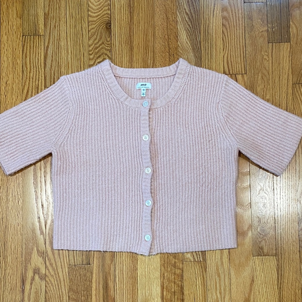 Aerie Blush Pink Short Sleeve Ribbed Cardigan with Pearlescent Buttons